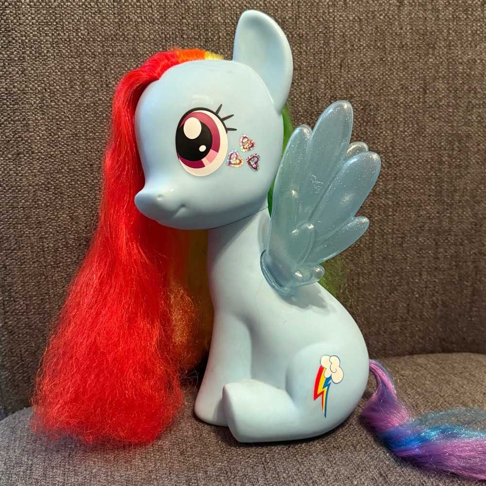 MLP rainbow dash styling pony figure